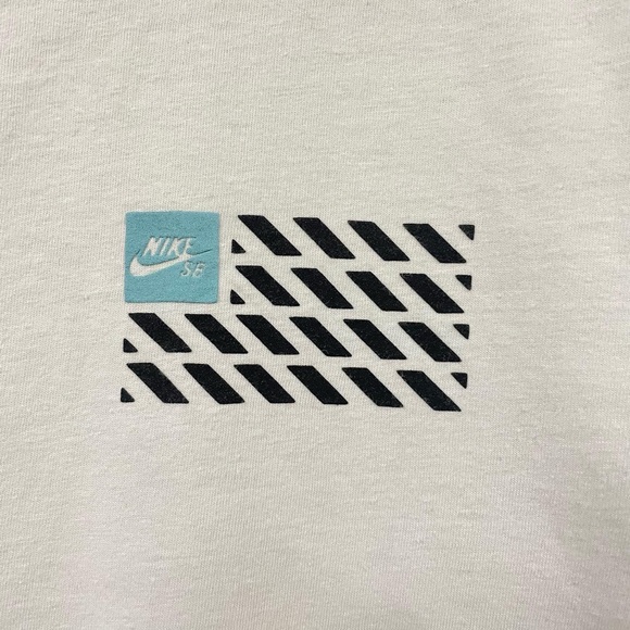 NIKE SB SKATE BOARDING 🛹 T-SHIRT FOR MEN’S & WOMEN’S - Picture 6 of 6